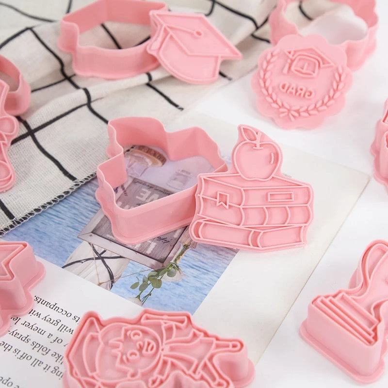 8pc Graduation Cookie Cutter and Stamp Set