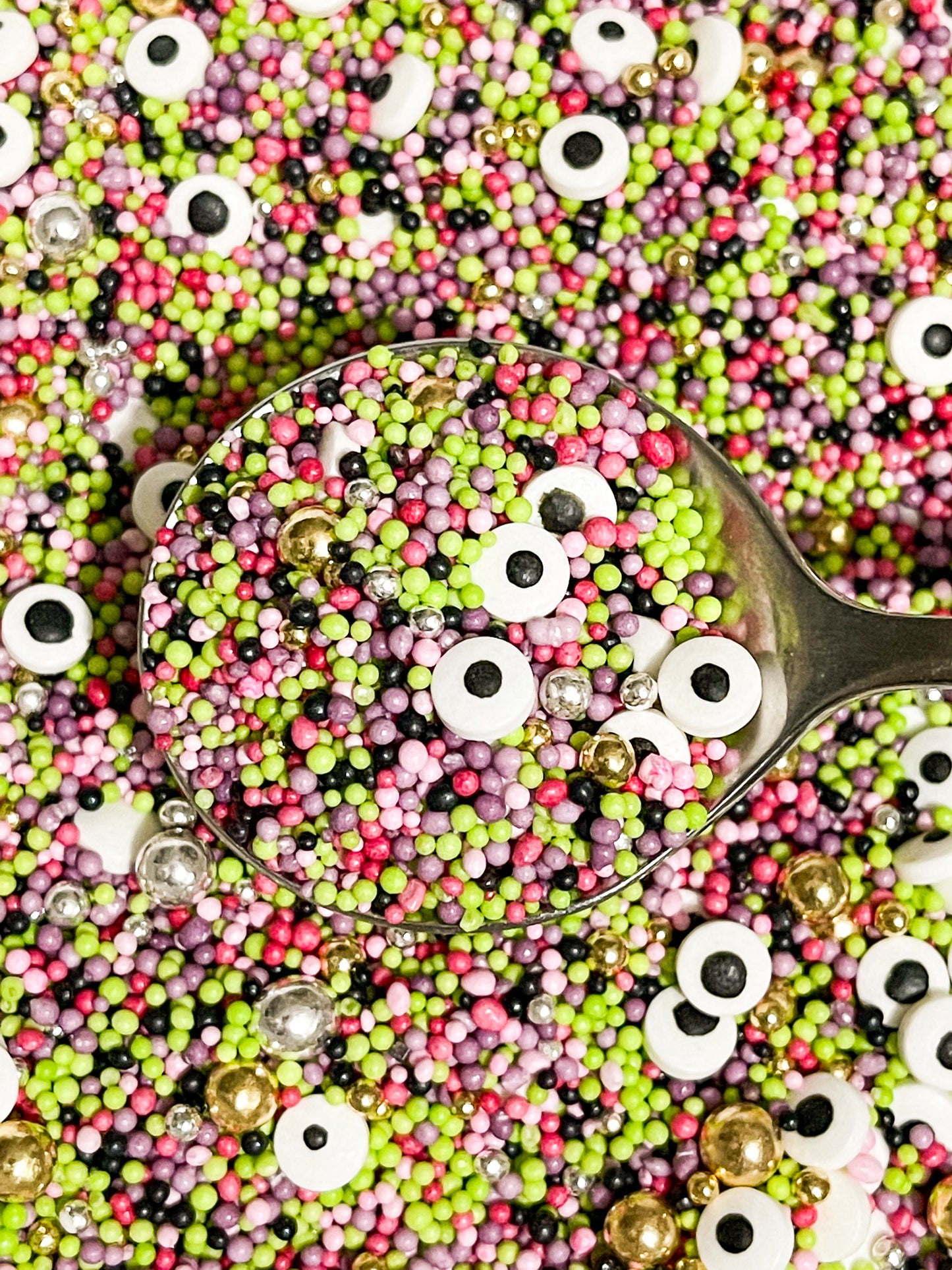 Spook-tacular sprinkle mix